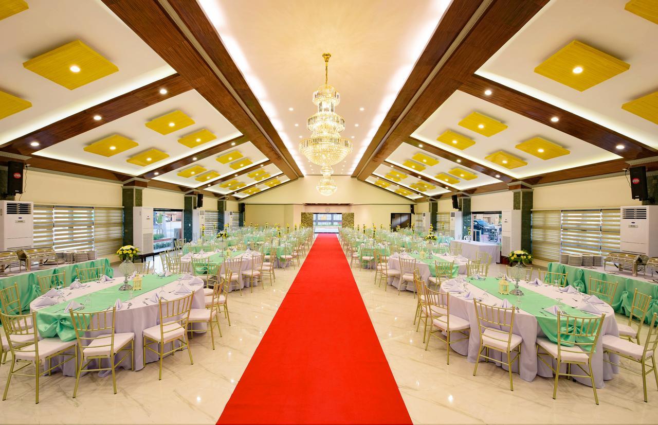 Kabaleyan Cove Resort Powered By Cocotel San Carlos  Esterno foto